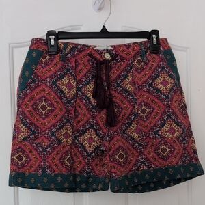 Sundance Pink and Green Patterned Women's Shorts
